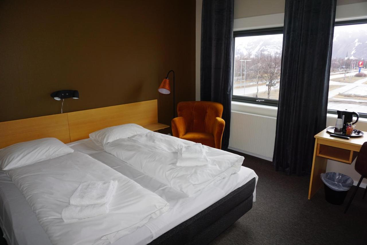 Verdde Hotel Lakselv Bagian luar foto