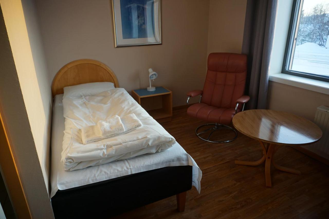 Verdde Hotel Lakselv Bagian luar foto
