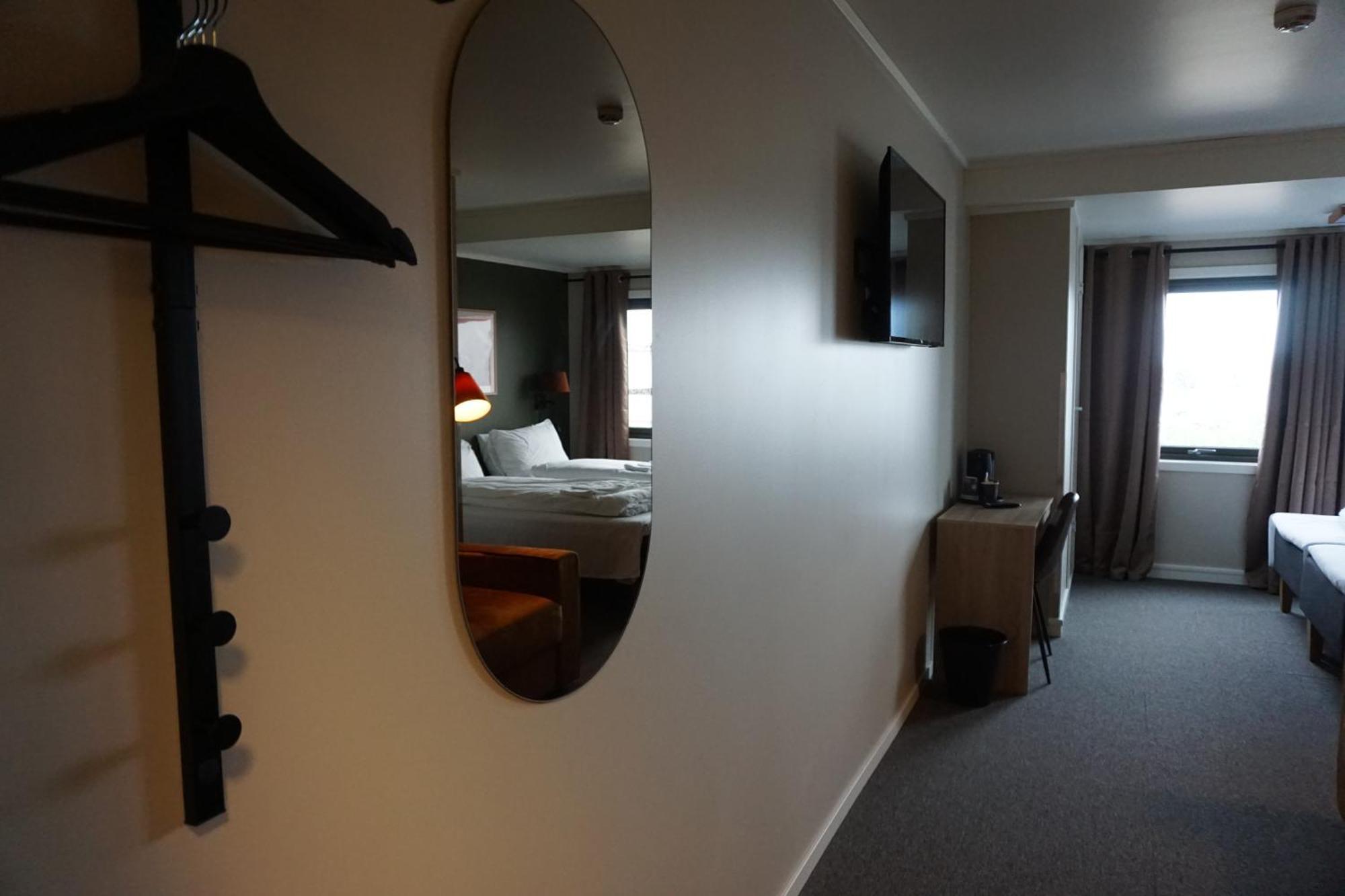 Verdde Hotel Lakselv Bagian luar foto