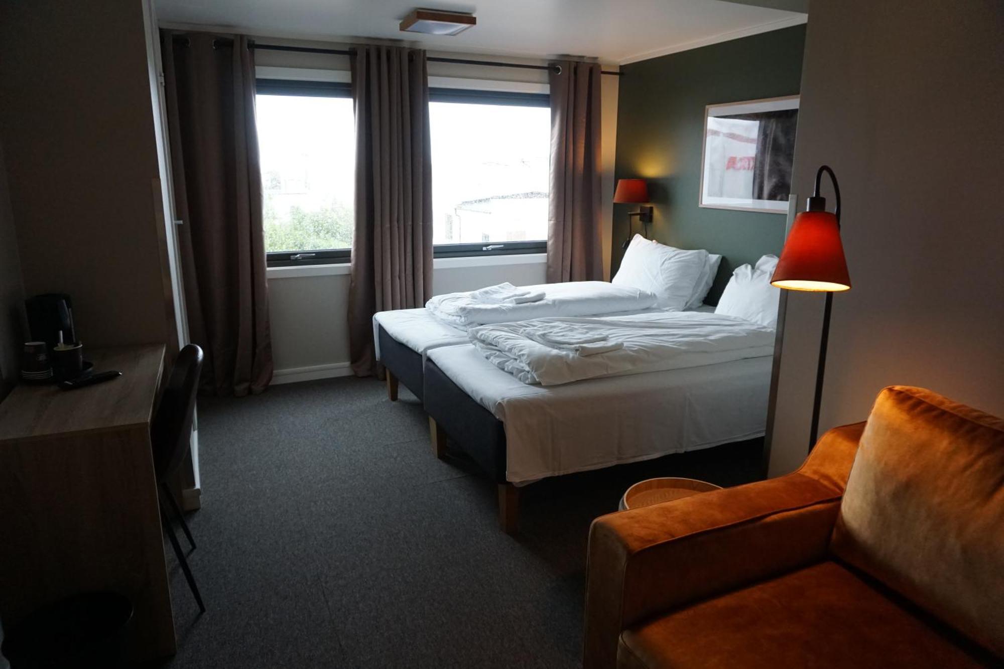 Verdde Hotel Lakselv Bagian luar foto